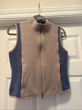 Woolrich Tan and Blue Wool Zip Front Vest